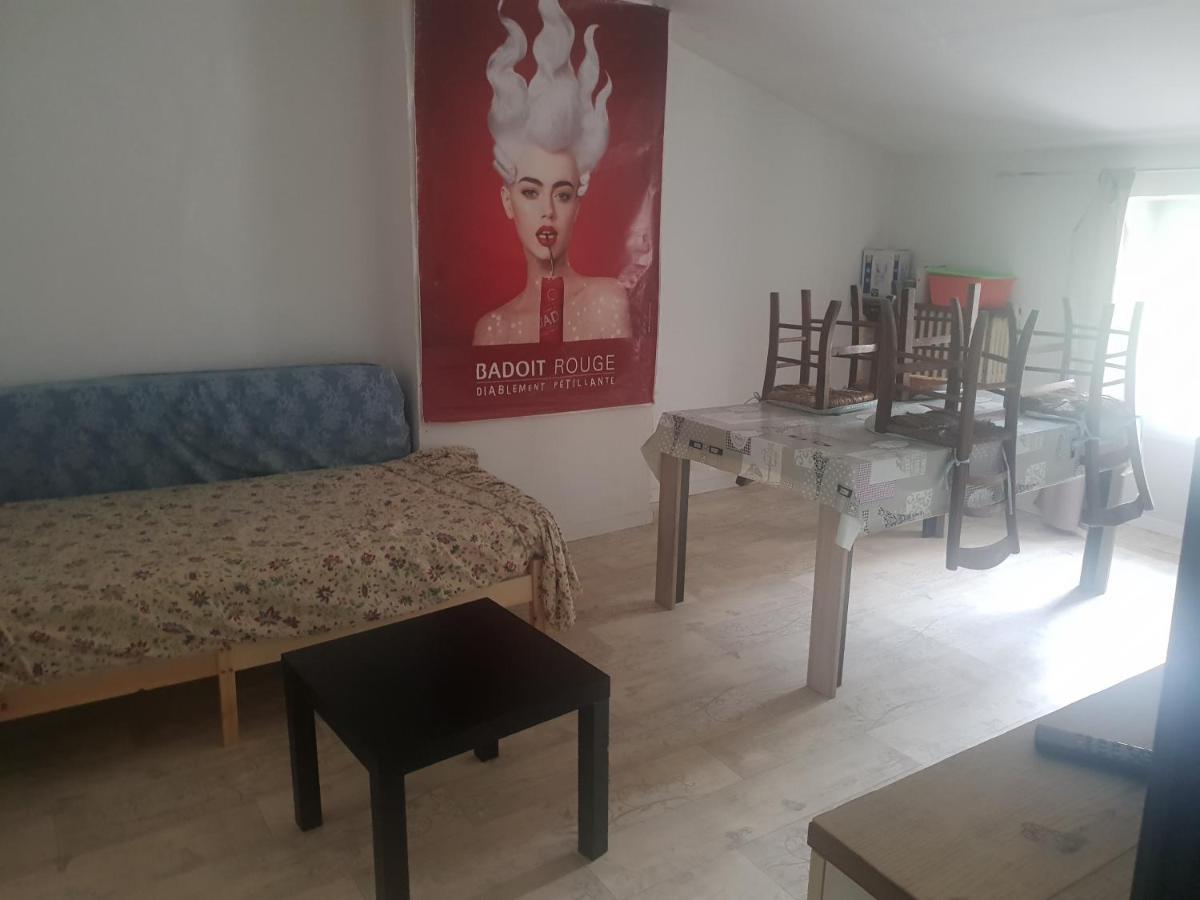 Chambres A Marius Saint-Affrique Luaran gambar